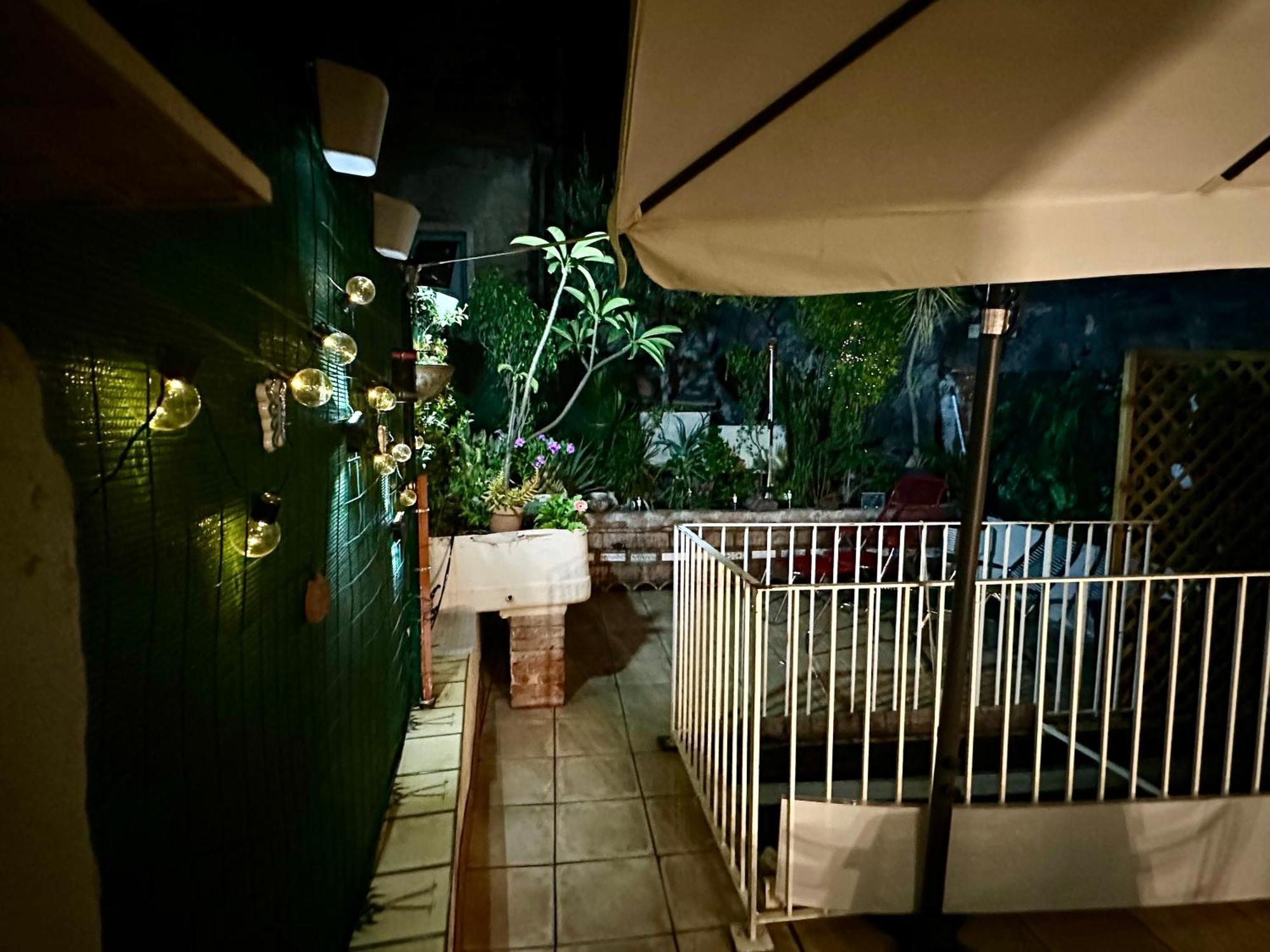 Casa Vulcano Катания Экстерьер фото